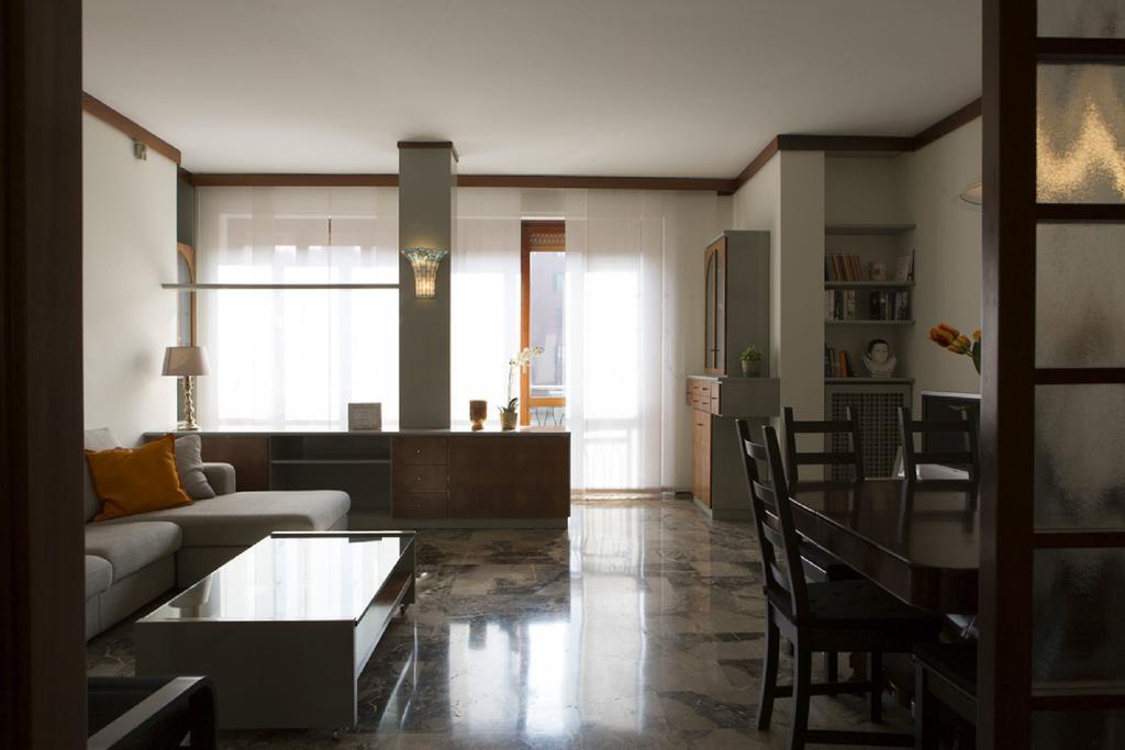 Fiera Monterosa 11 Apartment Milano Rom bilde